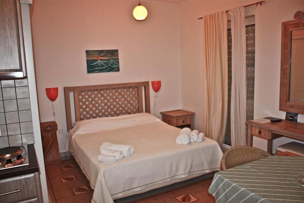 Modi Resort Xiropigado Exterior photo